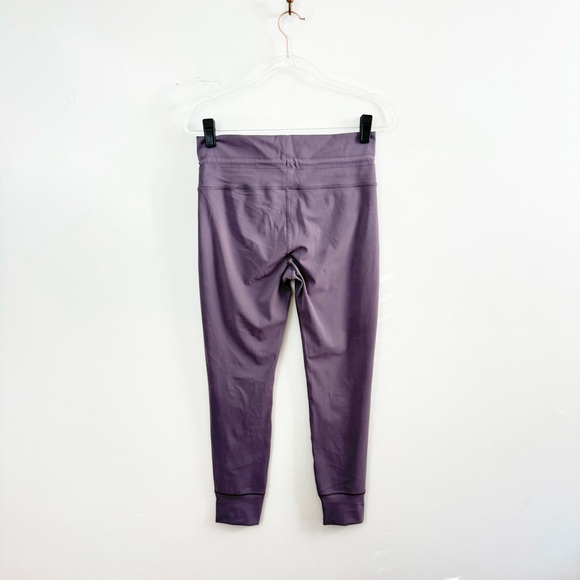 Vuori Daily Form Legging Huckleberry Purple High Rise Drawstring Yoga Pants - Picture 5 of 5